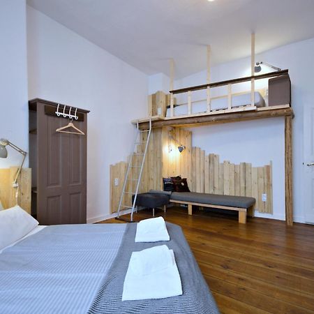 Courtyard Apartment Berlín Exterior foto