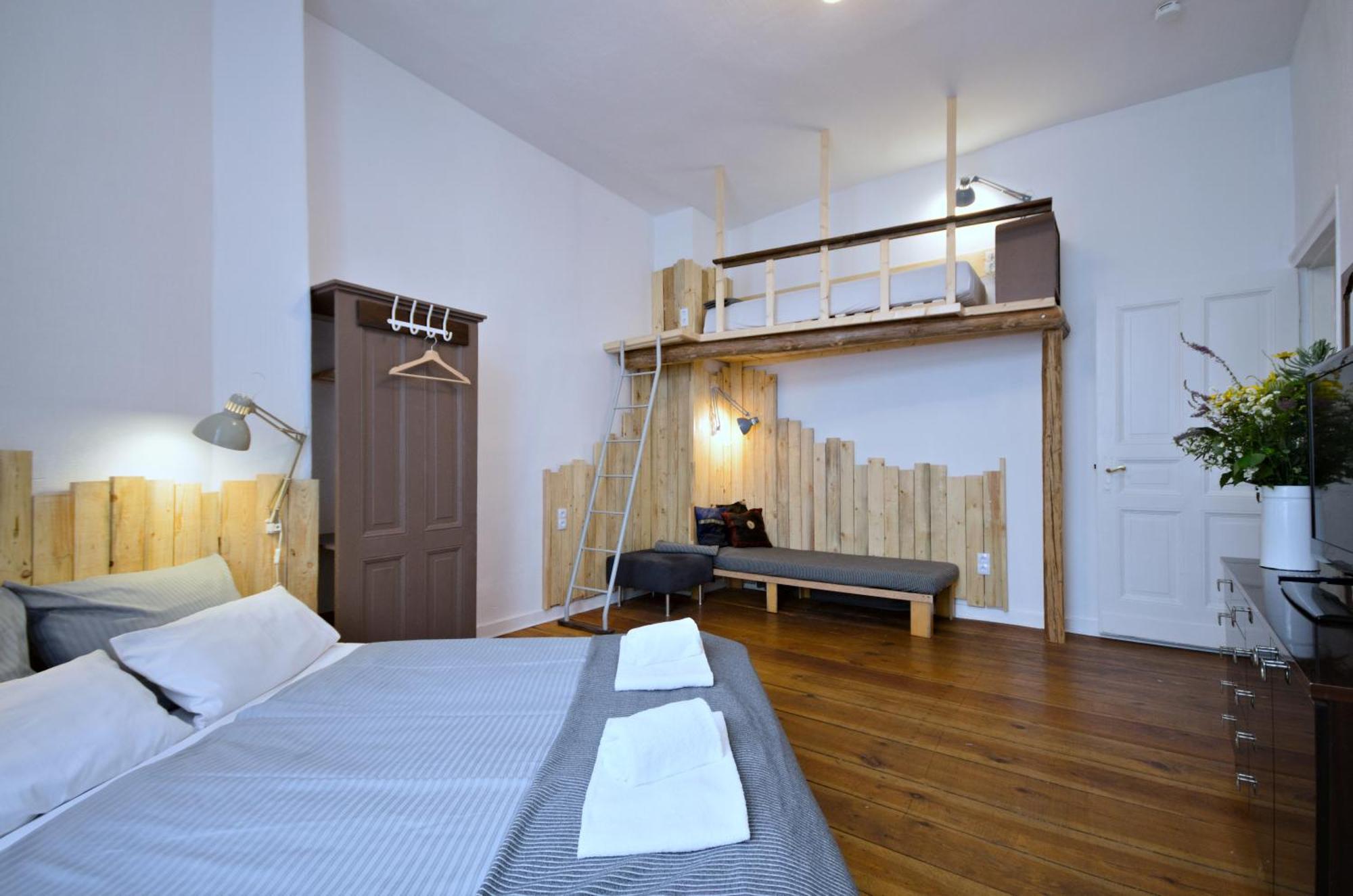 Courtyard Apartment Berlín Exterior foto